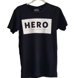 Hero's Heroine Hero Tshirt Black Size Small 100% cotton